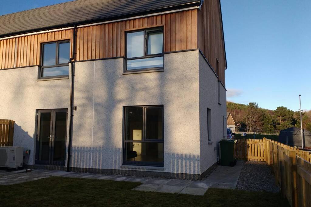 Vila Asgard House - Modern Cosy House In The Cairngorms Grantown-on-Spey Exteriér fotografie